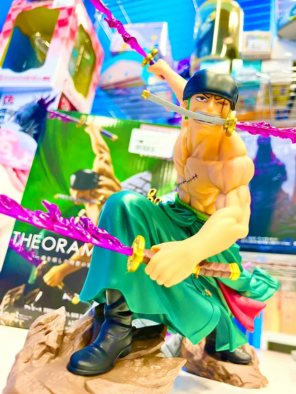 lashin_kurashik's tweet photo. ＼大剣豪への道を突き進む漢！⚔️🔥／
『ワンピース』よりゾロの「THEORAMA SOUL」フィギュアがらしんばんアリオ倉敷店に入荷🎵
ド迫力のエフェクトと圧巻の造形美がたまらない激アツアイテム

#ワンピース #ゾロ #ロロノアゾロ #THEORAMASOUL #フィギュア #らしんばん https://t.co/FFZSD8ywPk