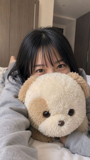 AlleneFeen90717's tweet photo. 今日雨だったから
一日中部屋にいた

ぬいぐるみ抱きしめながら
ぼーっとしてたら
夜になってた

雨の日ってどうしても
誰かそばにいてほしくなる

こういう日こそ
誰かにぎゅってしてほしい🥺 https://t.co/zlu0cJMFO5