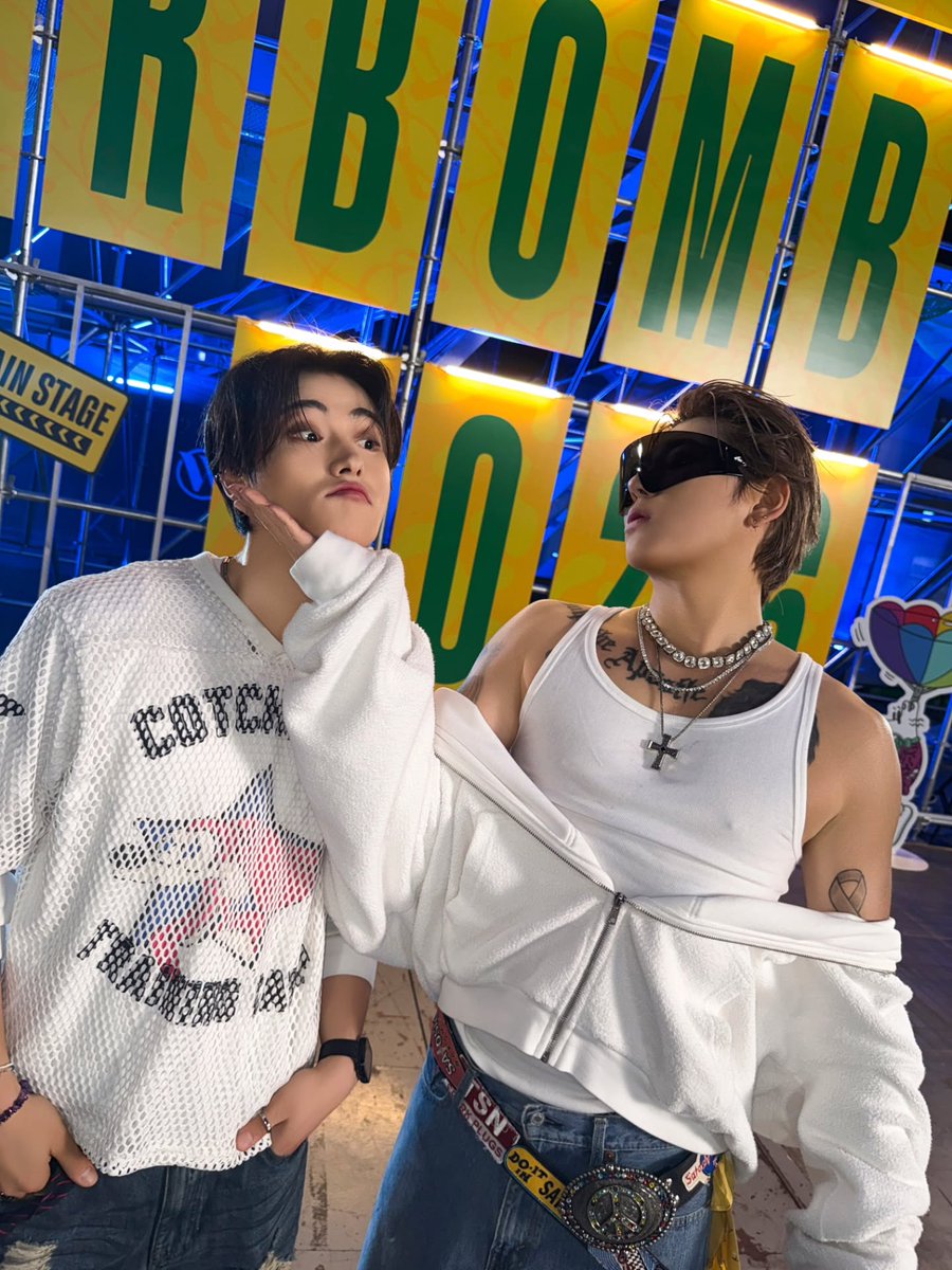 BBC_Mena's tweet photo. I SCREAAAAAAAAM!!!! MY BLOCK B 🥹🥹🥹🥹 https://t.co/vFtJUKDEKU