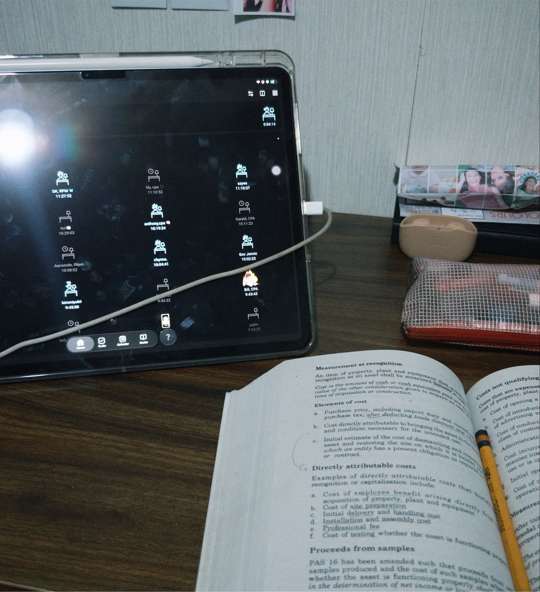 al4in3_'s tweet photo. studylog 001 

advance study lock in with chill house music 😗🧢 https://t.co/NHC2zRbWCa