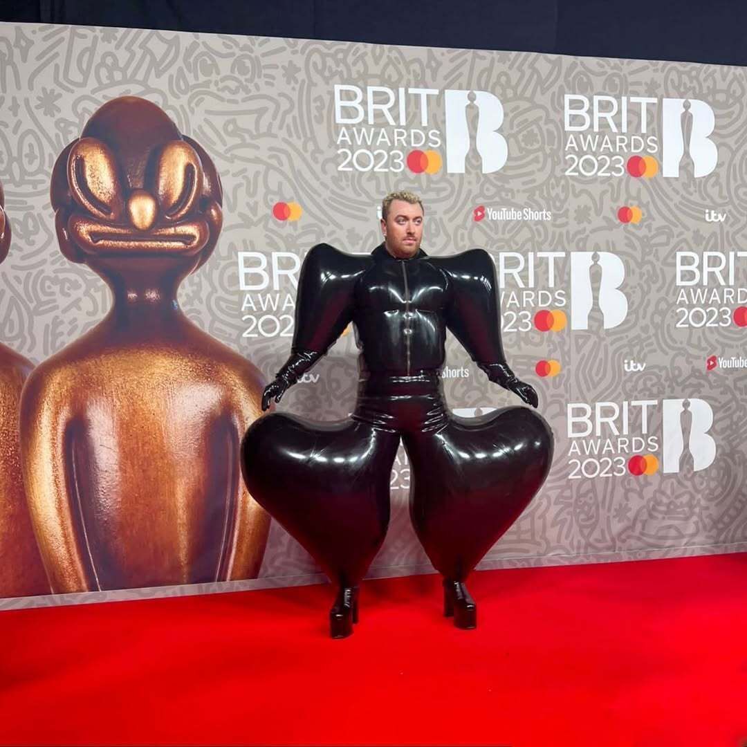 harri_store's tweet photo. The one that started it all. Sam Smith at the BRIT Awards, February 2023. Bespoke design by HARRI London. A new proposition for the body.

@samsmith @BRITs https://t.co/goz79KrAe4
