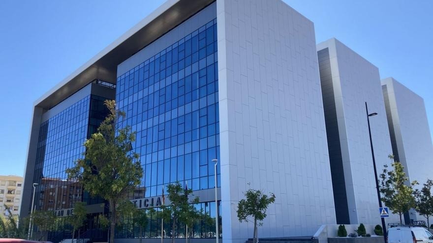 saforguia's tweet photo. 💰🤔Més de 12,3 milions d’euros de deute acumula la #GeneralitatValenciana amb #Gandia segons el govern municipal
📲 https://t.co/upfjF6ll5S
@aj_gandia @generalitat
💻Més informació i tota l'actualitat en https://t.co/p5gvd5WecZ
#Inversions #GestióMunicipal #AjuntamentdeGandia https://t.co/Y0zTIOcjhJ