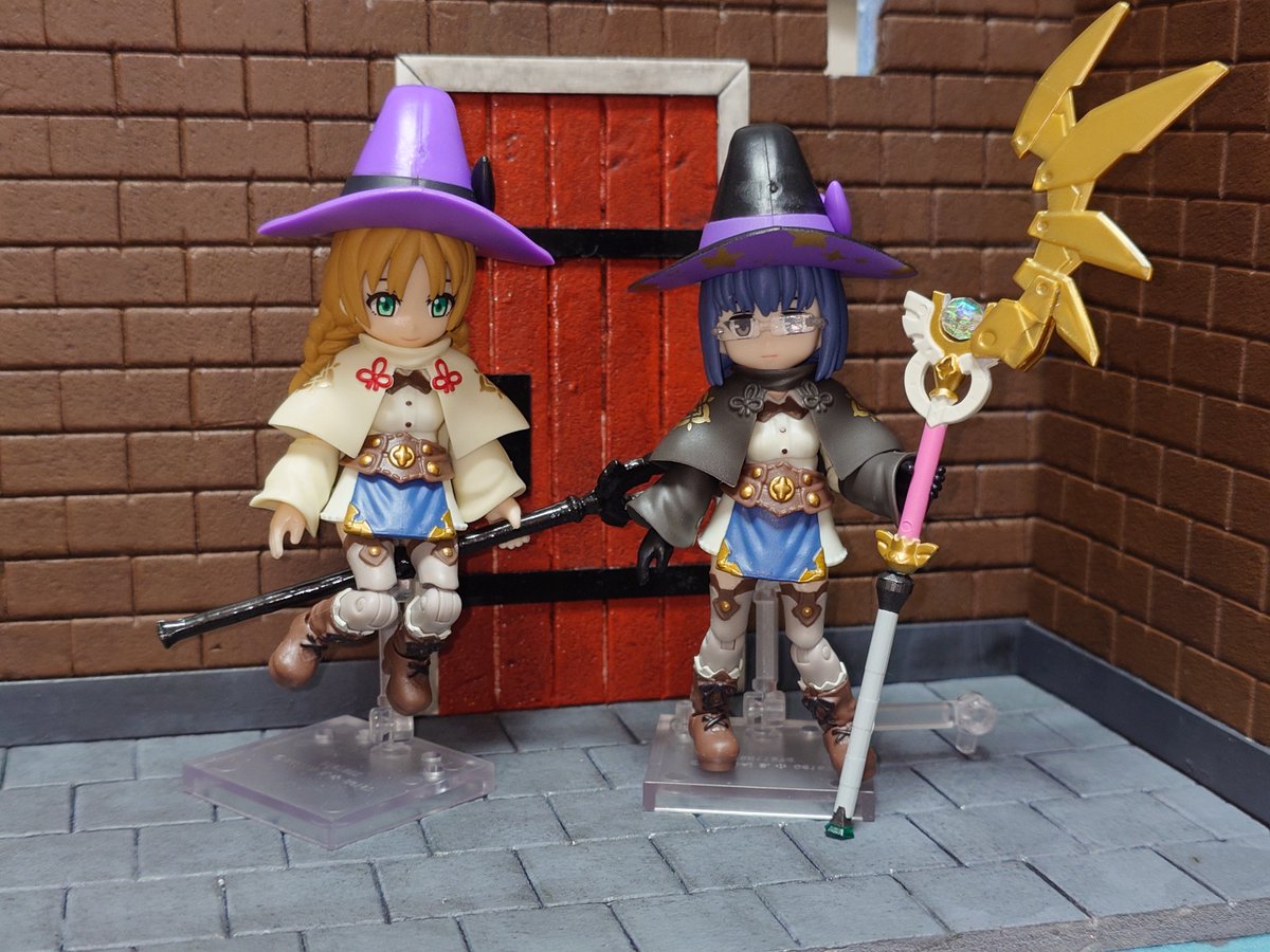 魔法学園的な所の生徒。 #リンクトラベラーズ #アクアシューターズ