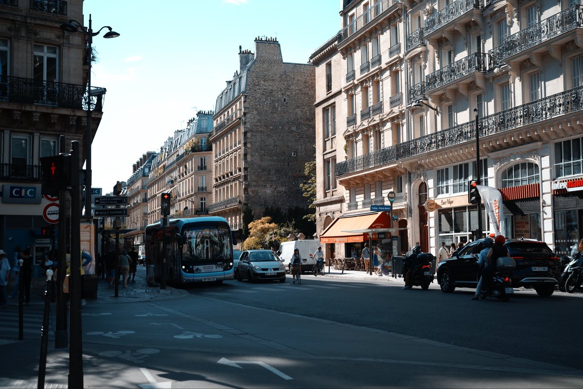 travis_photos's tweet photo. Street Photography in Paris https://t.co/sMfHjuc3aa