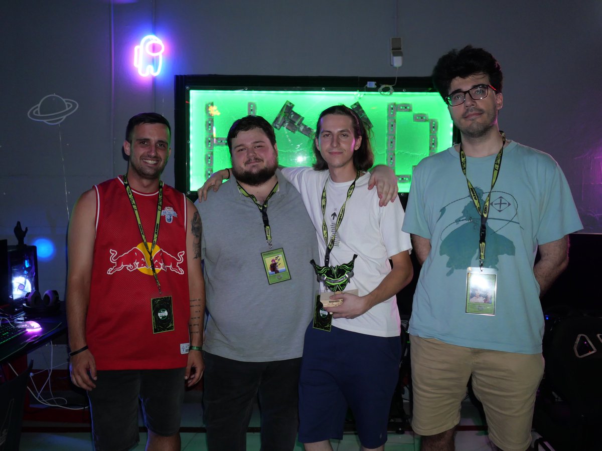 2xkoAndalucia's tweet photo. Aquí teneis algunas fotos del evento de este sábado. Muchas gracias a todos los asistentes sobre todo a los que han venido desde tan lejos.

Nos vemos en la próxima!

Podeis encontrar todas las fotos aquí: https://t.co/Kixg7rxHKt https://t.co/vtqYLDLdbu