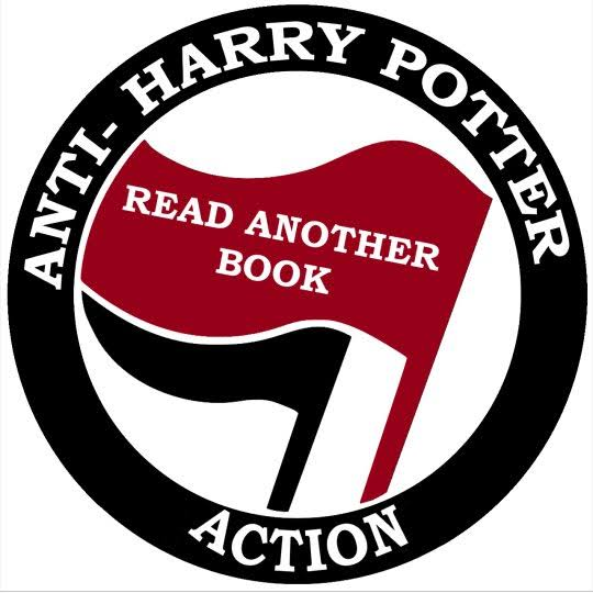 WallisJMoore's tweet photo. @bookbeduion ✊ https://t.co/2Ej4TmUqYv