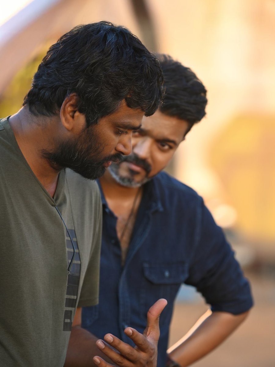 _MovieTamil's tweet photo. Dir #HVinoth Recent:

Even if a good story comes to #Vijay sir, he will do it only if he believes he can do justice to it. Otherwise, he will openly say that he can't.

Recently, a film was released and became a massive blockbuster. He said, 'I don't think I could have done that film as well as it was made.

#JanaNayagan
