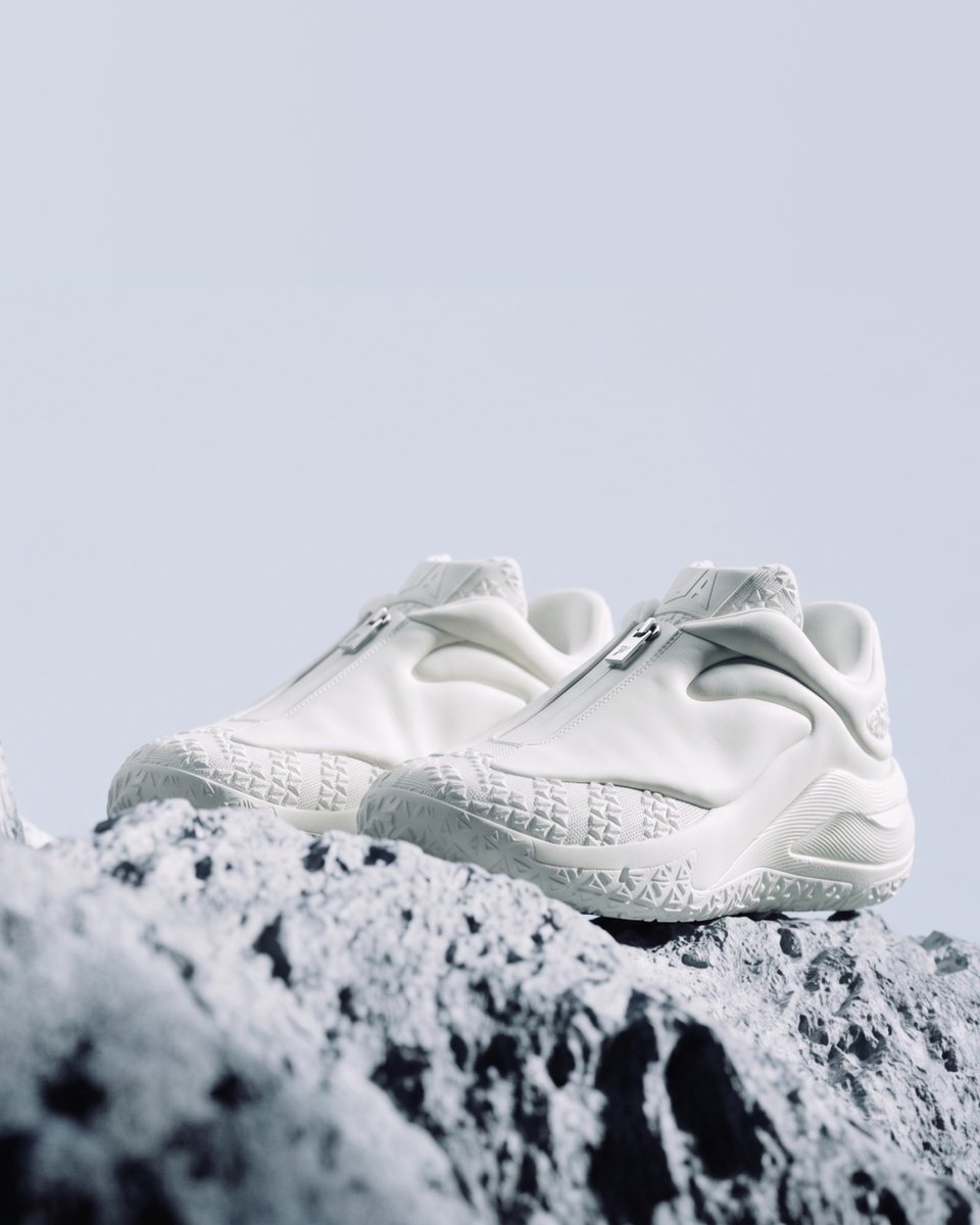 AI_dtsark's tweet photo. CONVERSE SHAI 001 and NIKE Ja 3 best tech in ONE basketball shoe https://t.co/LuWhPJylY0