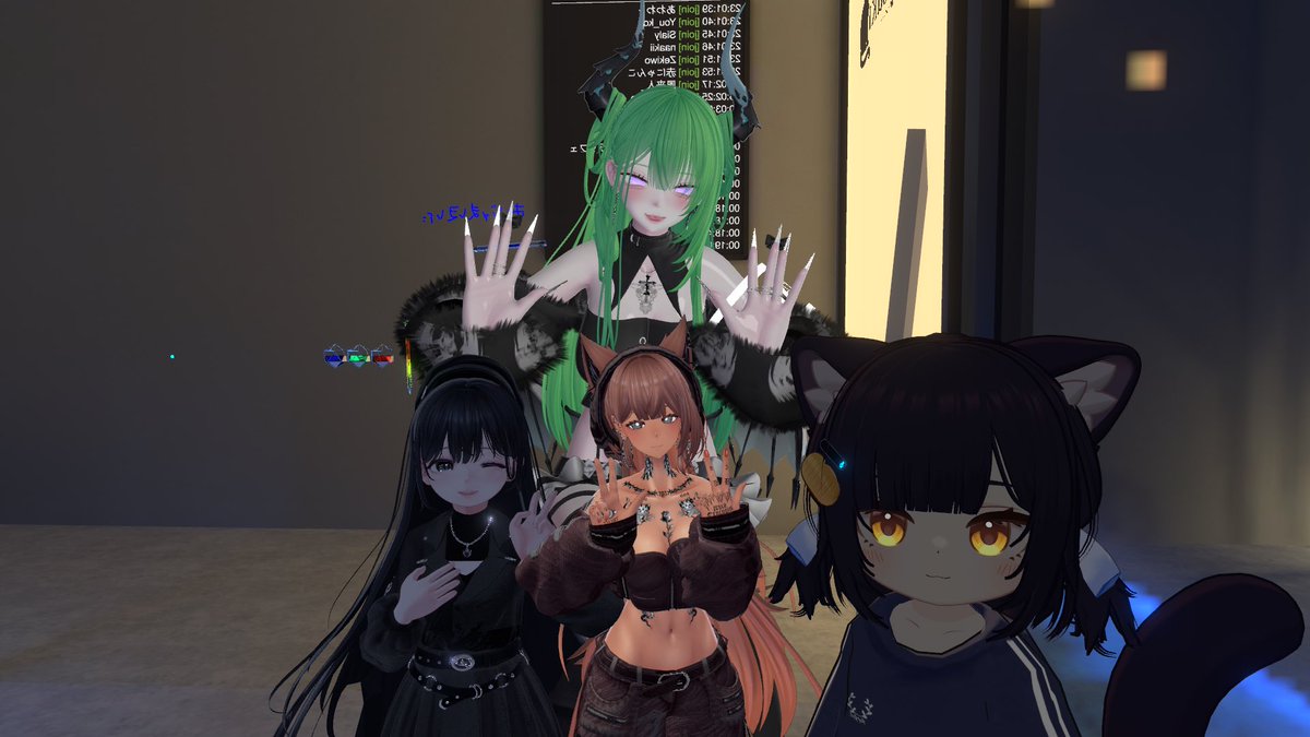 uhn_yk4ll's tweet photo. 初期フレがいるからお邪魔しに行きました！😚フレちゃんは回ってこなかったけどキャストさんがめっちゃ話してくれてめっちゃ楽しめた！😆😆2回目ローテーションの時話しすぎて写真撮るの忘れてしまった😭 
次も行きたいな😆
#VRC_BarMisaki 
 #VRCイベント https://t.co/YsSe5yNkdB
