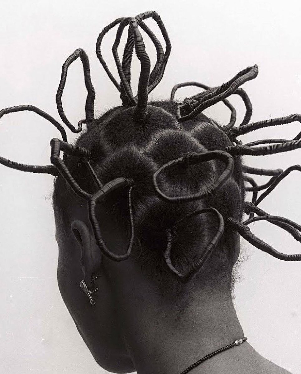 Joe__Bassey's tweet photo. Beautiful Nigerian hairstyles form the 1970s, old but gold ✨ https://t.co/CHPtKO7ZIs