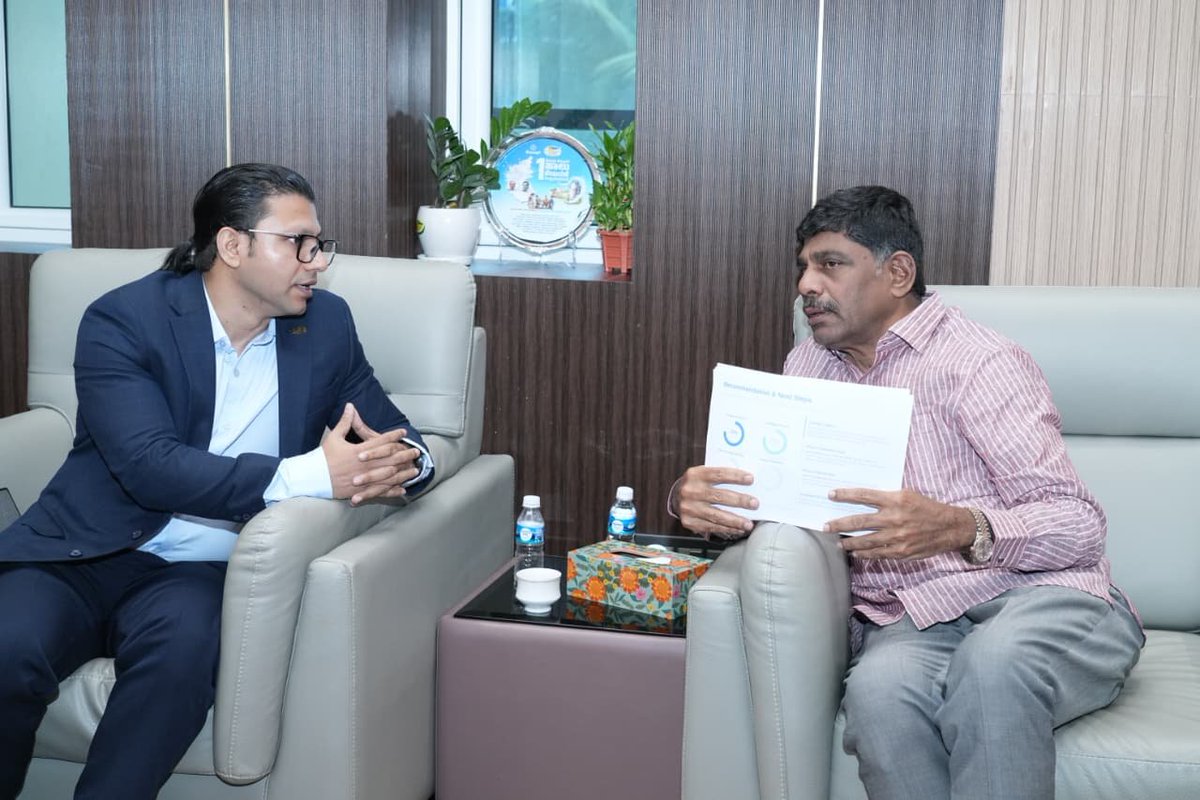 DKSureshINC's tweet photo. Had a productive meeting with Mr. Aditya PS, Advisor to the Prince of Bahrain, to further our discussions on opportunities for Nandini's expansion into Bahrain, the UAE and the wider Middle East.

As Karnataka's dairy sector scales new heights, we remain committed to expanding global market access for our farmers, strengthening our cooperative movement, and taking the trusted Nandini brand to international markets.