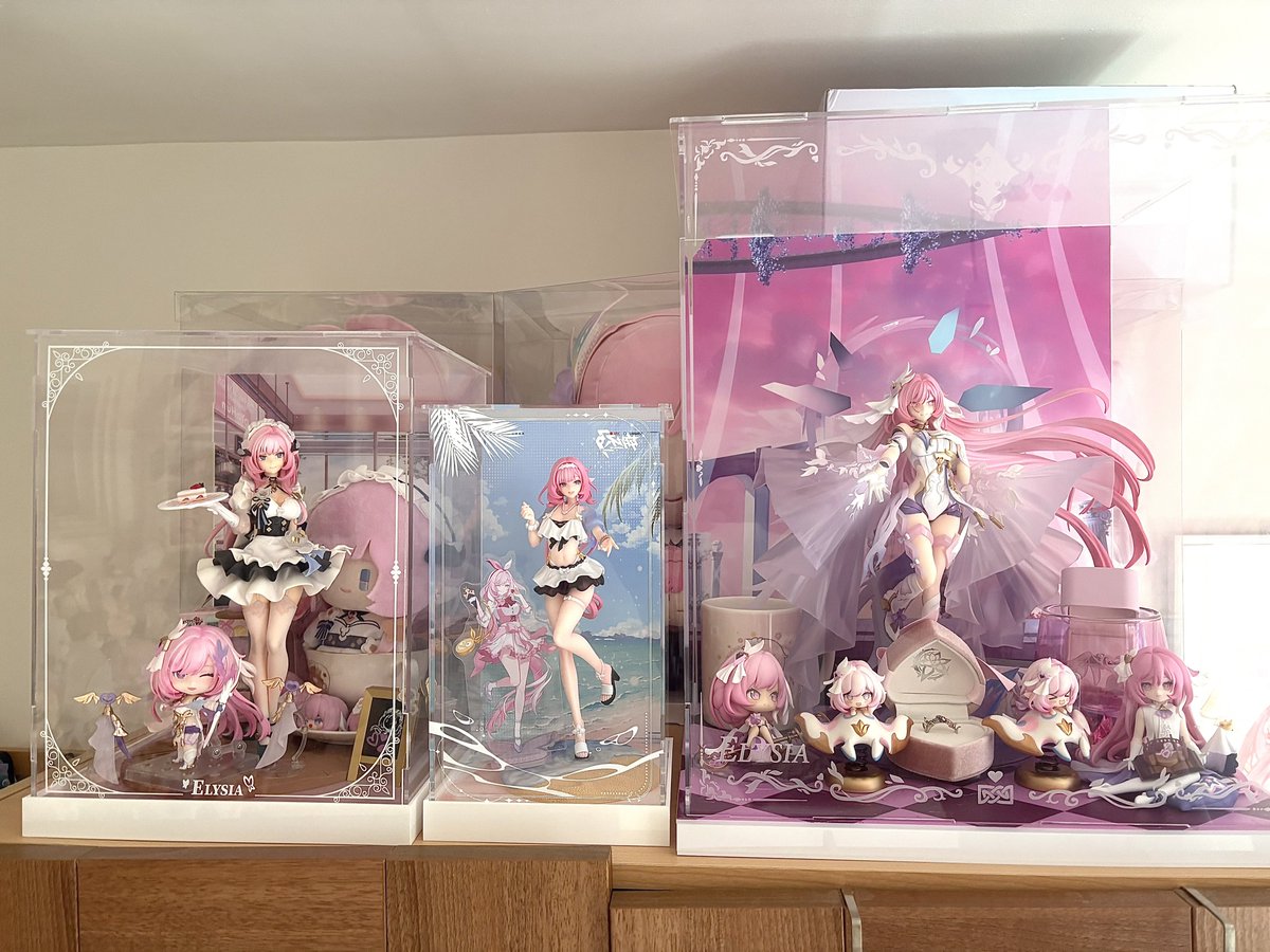 tomoefanacc's tweet photo. hate putting nendos together but updated figures!!!🩷🩷🩷 https://t.co/xJAfdtJXCM