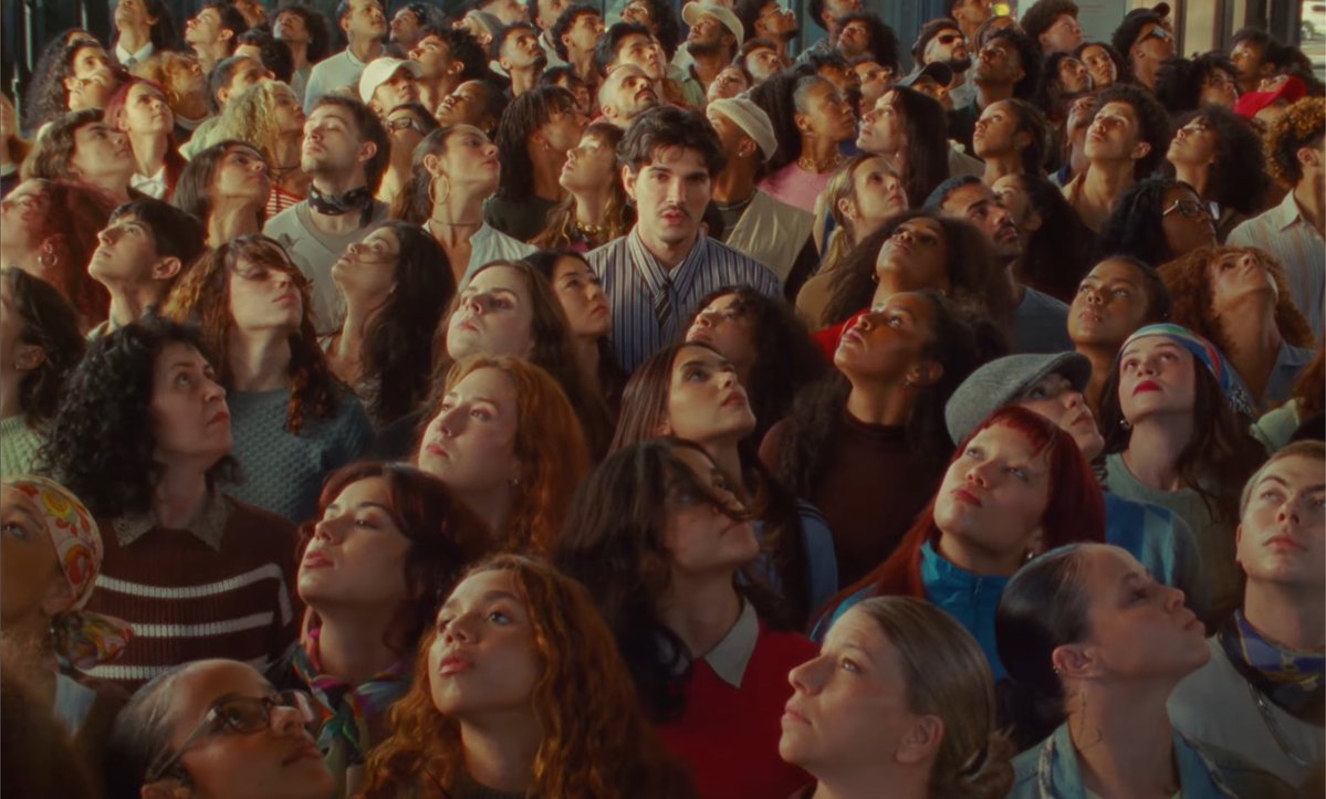 midiastofani's tweet photo. “Catedral” novo clipe do Jão - dirigido por Pedro Tófani.

Disponível agora no youtube! ⛪️ https://t.co/ffUnhhHLU4 https://t.co/OArHsUnjrk