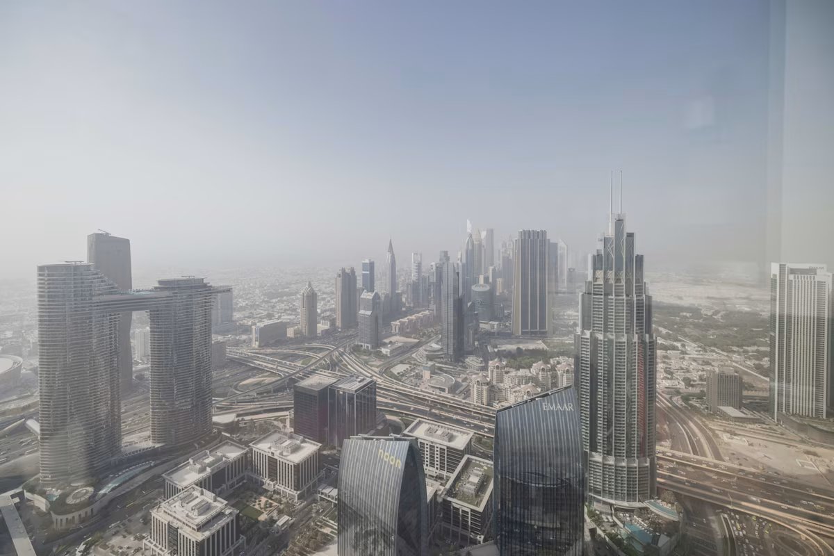 MarioNawfal's tweet photo. 🇦🇪🇮🇷 The country Iran hit hardest is the one now quietly reopening the door to it.

The UAE took nearly 3,000 missiles and drones, more than any U.S. ally in the region. They answered with the most hawkish stance in the Gulf. 

Then it flipped. Iranian flights are back at Dubai. Dhows are sailing to Iranian ports again. 20k Iranian residents are being let home.

But the same government is doubling down the other way: Israel's embassy in Abu Dhabi has doubled in size, Israeli defence firms are now based there permanently, and the U.S. just made it easier for the UAE to buy American weapons and AI chips as a war reward.

Détente with the enemy, deeper integration with the enemy's enemies. At the same time, on purpose. 

One Emirati put it like this: hawkishness was phase one, then we showed pragmatism. We don't stick to decisions; we fine-tune.

They're now talking about burying the oil pipelines and the AI data centres, and floating a canal to the Indian Ocean to escape Hormuz entirely.

Source: Financial Times / Writer: Oliver