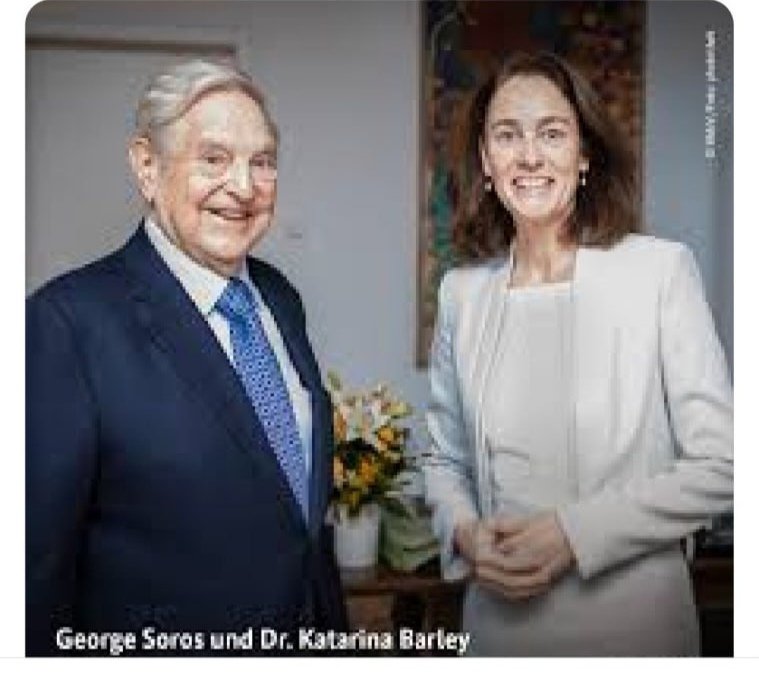 g1964g's tweet photo. @MDiener72345 Diese Sippe wohnt praktisch in Brüssel /Berlin.
Warum wohl hat Soros sein Hauptquartier von Budapest nach Berlin verlegt? https://t.co/Z9ZwIbaGjB