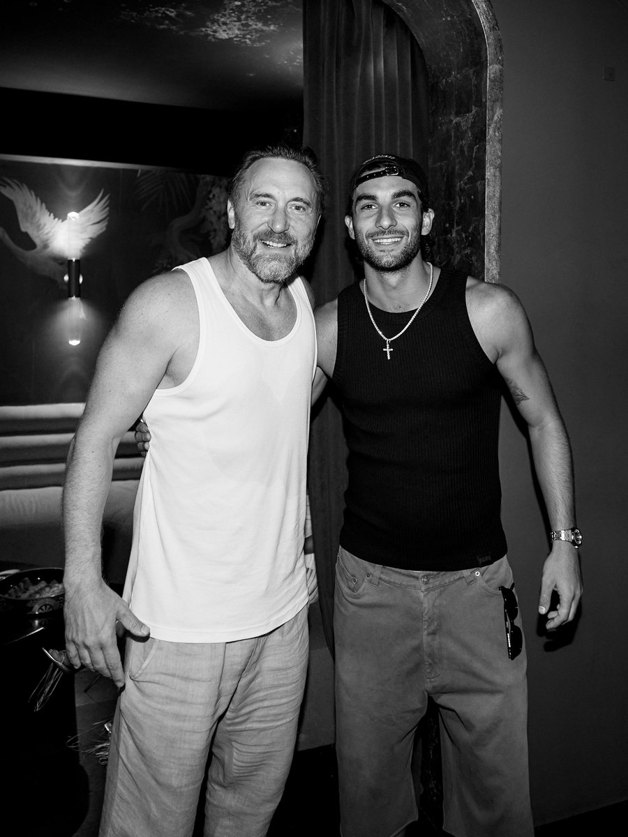 davidguetta's tweet photo. Ibiza celebrations 🇪🇸🏆 @FerranTorres20  @BorjaIglesias9 https://t.co/nhrpPr9fxD