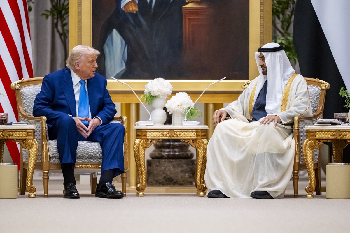 kh3lij_Arabi's tweet photo. 🔴 رسميًا |

الولايات المتحدة تعلن التوصل إلى اتفاق مع دولة الإمارات لتأسيس أول قوة ثنائية تُعنى بتسريع تطوير تطبيقات الذكاء الاصطناعي في المجال العسكري 🇦🇪🇺🇸 

يجسد هذا الاتفاق التاريخي المكانة المتقدمة التي وصلت إليها دولة الإمارات في مجالات الذكاء الاصطناعي والتقنيات المتقدمة. https://t.co/xVF7SaLAPo