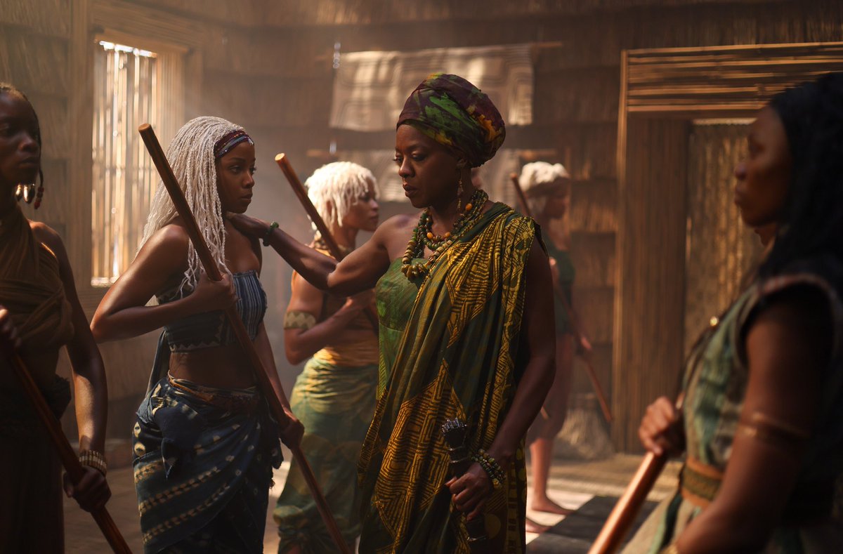 whereisthebuzz's tweet photo. Viola Davis, Idris Elba and Regina King Lead Stacked “Children of Blood and Bone” Cast in First Trailer

https://t.co/xBsjfSD31T https://t.co/z7JFchHTKm