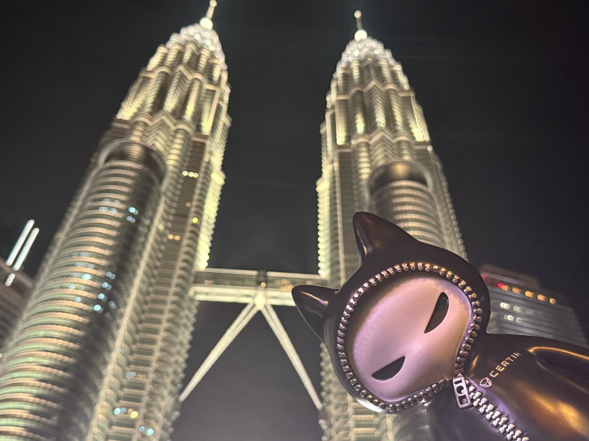 CertiK's tweet photo. Hashy says hi from Kuala Lumpur! 🇲🇾👋 https://t.co/1OM3mxlIgP