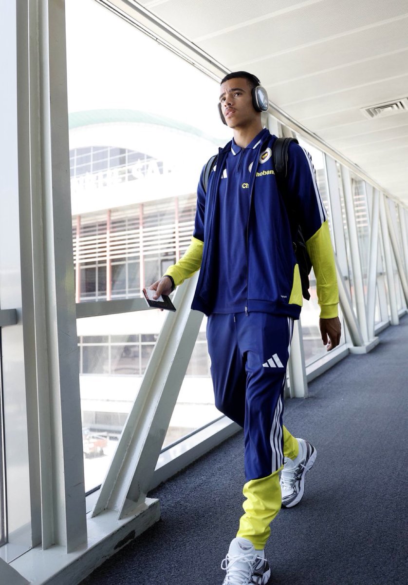 UTDKarra's tweet photo. Mason Greenwood ready for champions league football https://t.co/UYcFoQDzeC