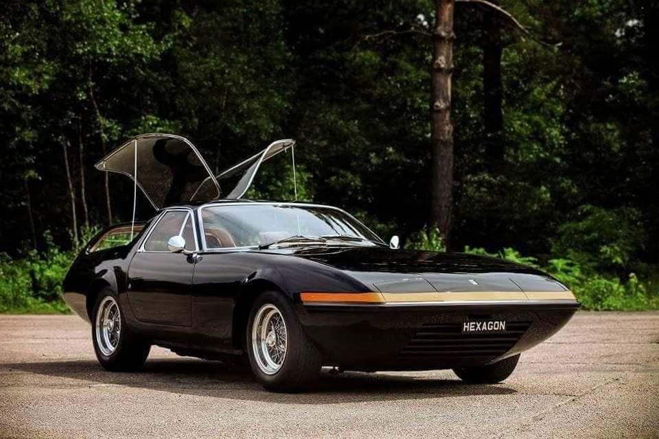 ElzigAstraOS's tweet photo. The Ferrari 365 GTB/4 Daytona Shooting Brake will never not be cool . https://t.co/BKzqIFFBZZ