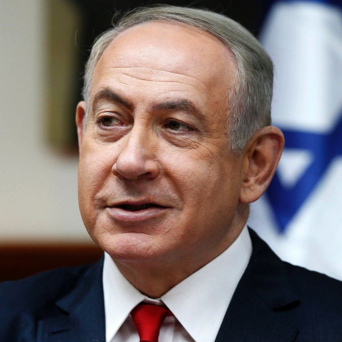 Currentreport1's tweet photo. European Commission urges all countries to fully cooperate with the International Criminal Court, including enforcing its arrest warrants, after Netanyahu's plane flew through the airspace of several ICC member states en route to the US. https://t.co/fi1ov2Ee3F