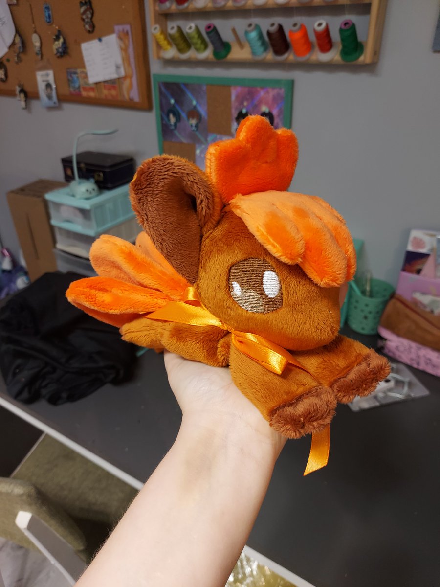 KitsewStudio's tweet photo. Feel free to follow my instagram! More stuff and wip in stories :3 https://t.co/cbcDtLkL33