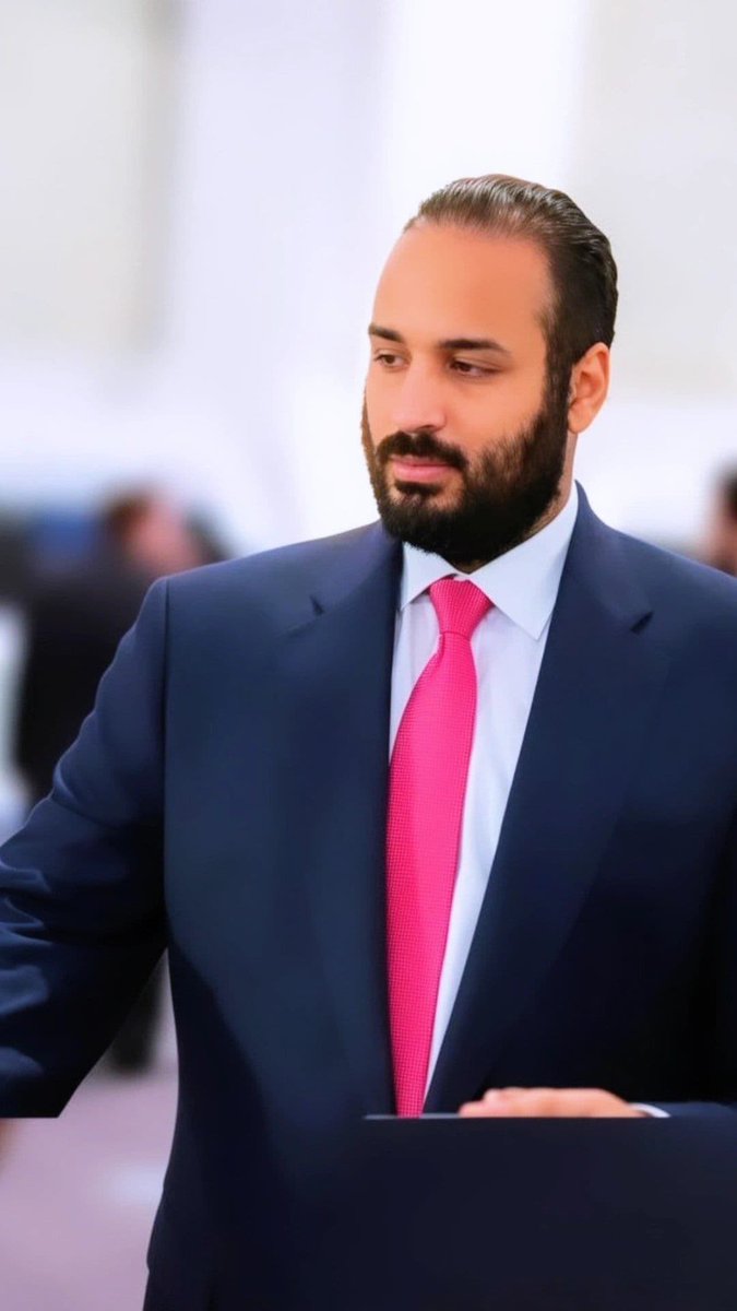 HRHMBNSALMAAN's tweet photo. كل يوم يمر دون تقدم هو يوم ضائع.
#محمد_بن_سلمان https://t.co/Xhig6ucyhR