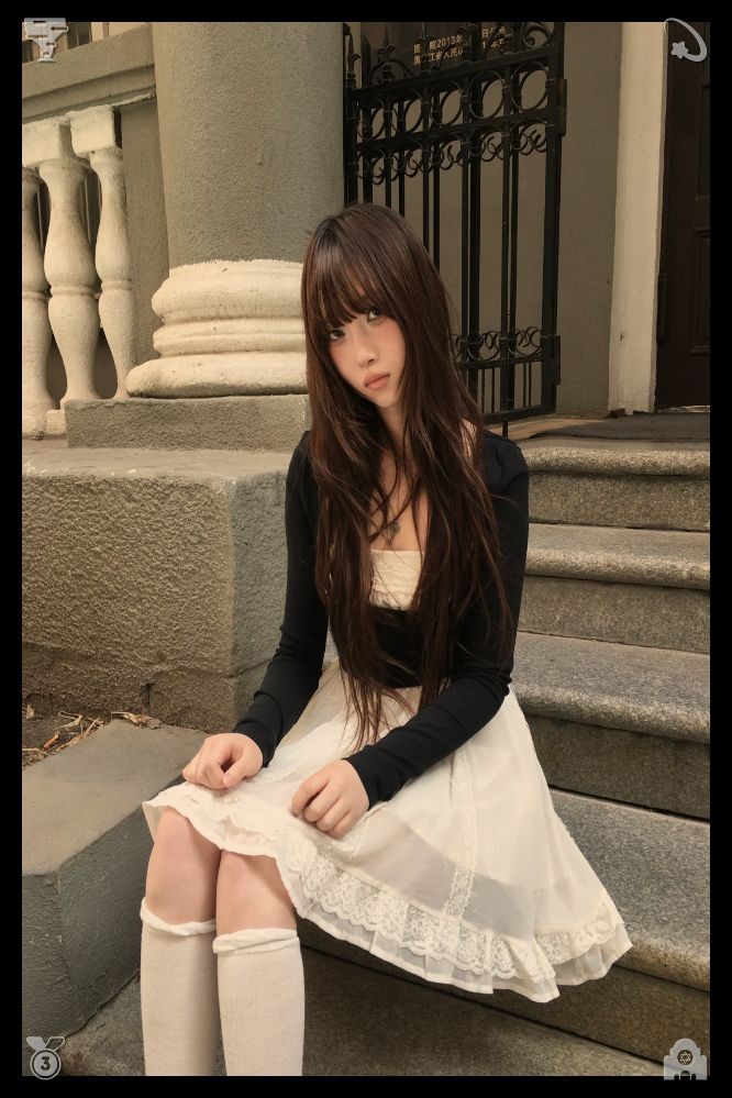 chinese093's tweet photo. 🍏Always be genuine and true to yourself. Sophie inquired of Lily, “Lily, do you suppose Clara and Eliza are still around? Do you think they keep an eye on us, the park, and all the kids who come here to play?” https://t.co/RZEGdKreq5