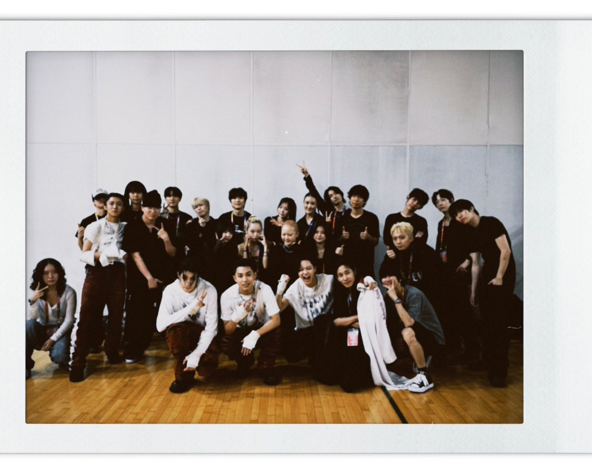 ryulngshot4sho's tweet photo. 📸 Team LNGSHOT 🤞🏻 #롱샷 #LNGSHOT https://t.co/FkcOKrX92h