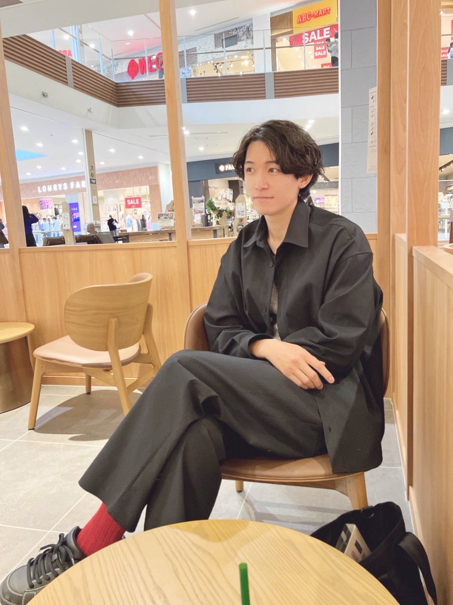 Oki_NH's tweet photo. こいつ頭大丈夫？笑
皆さん気をつけてね☺️
最低な人間なので！ https://t.co/UQ1rY79GR8