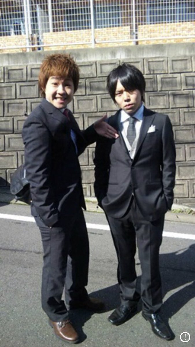 sunshinesakata's tweet photo. サンシャイン、銀河ゆめゆめとしてやってきた15年。
皆さん沢山の愛と応援を本当にありがとうございました。皆さんの人生に交じれて一緒に笑って泣いて夢のような幸せの時間でした。出会ってくれた全ての方に万歳です。

ここからまた張り切って心臓燃やして頑張っていきますので、引き続きよろしくお願いします！最愛！！