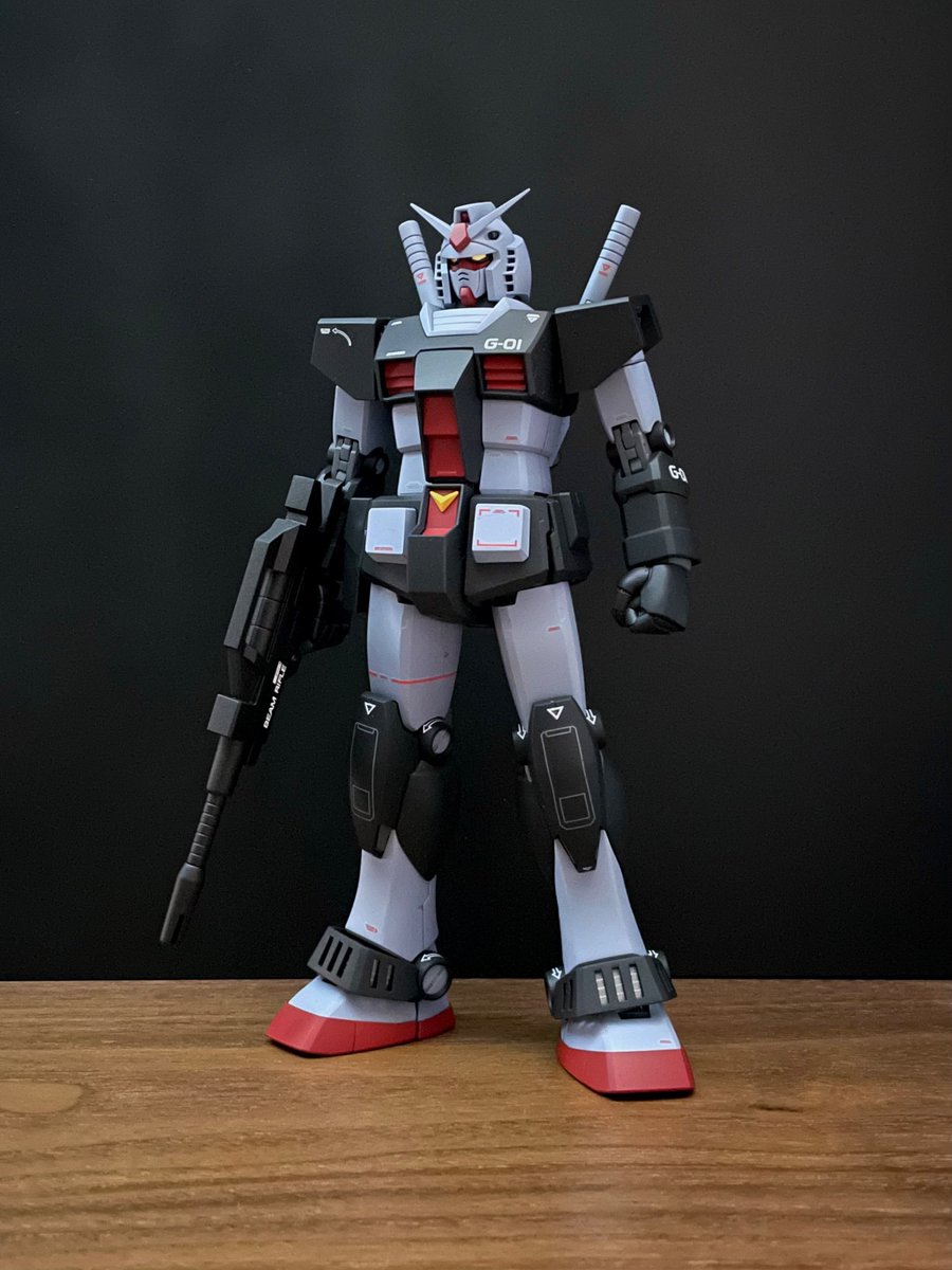 hos_plamo's tweet photo. MG プロトタイプガンダム

完成！

肩の形状を旧キットに寄せ変更、
握り拳はロボマニを使用させていただきました。
旧キットの完成見本風に、グレー部をライトブルーグレーで塗装しました。

#ガンプラ https://t.co/oLzHbCbq8q