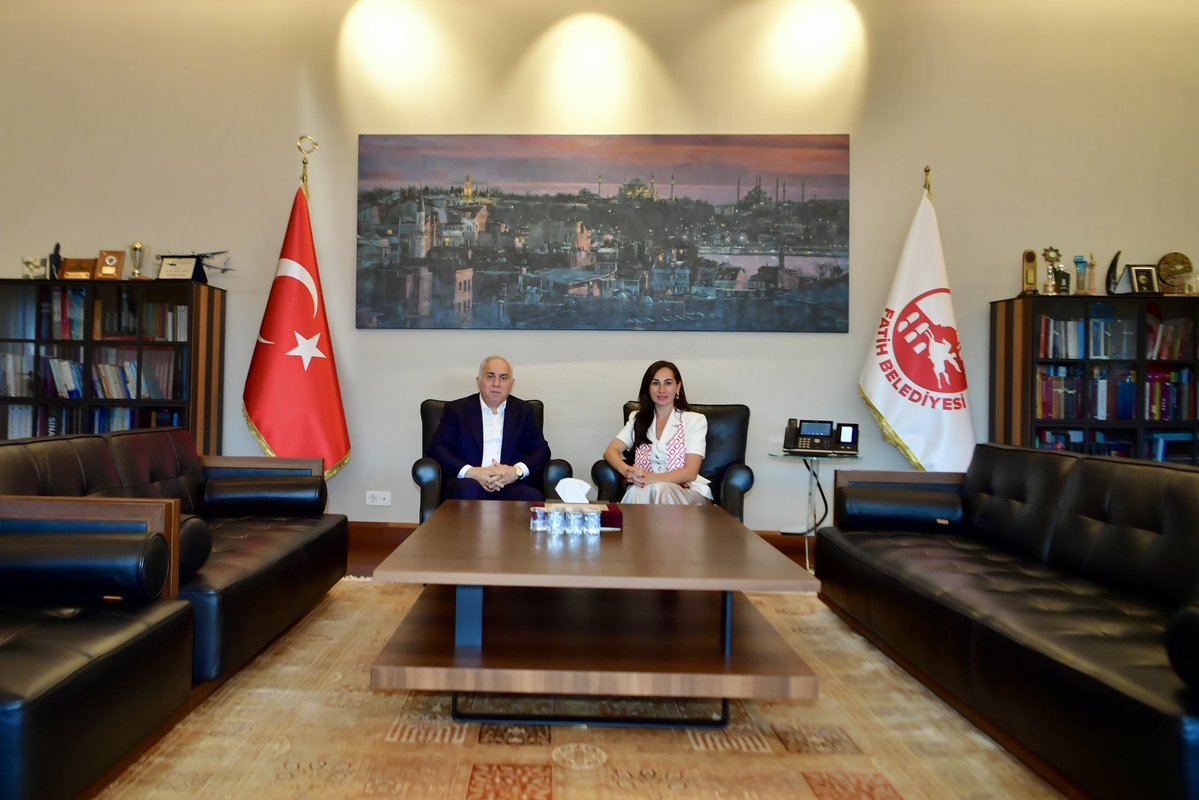 MErgun_Turan's tweet photo. Beykoz Belediye Başkan Vekilimiz Sn. Özlem Vural Gürzel misafirimiz oldu.

Ziyareti için kendisine teşekkür eder, çalışmalarında kolaylıklar dilerim. https://t.co/yCsZvgA9ty