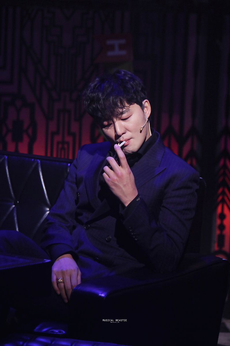 mumumu_HN's tweet photo. 260325 뮤지컬 비스티
김종구 윱마담

🚬 https://t.co/FJSpbSPQFJ