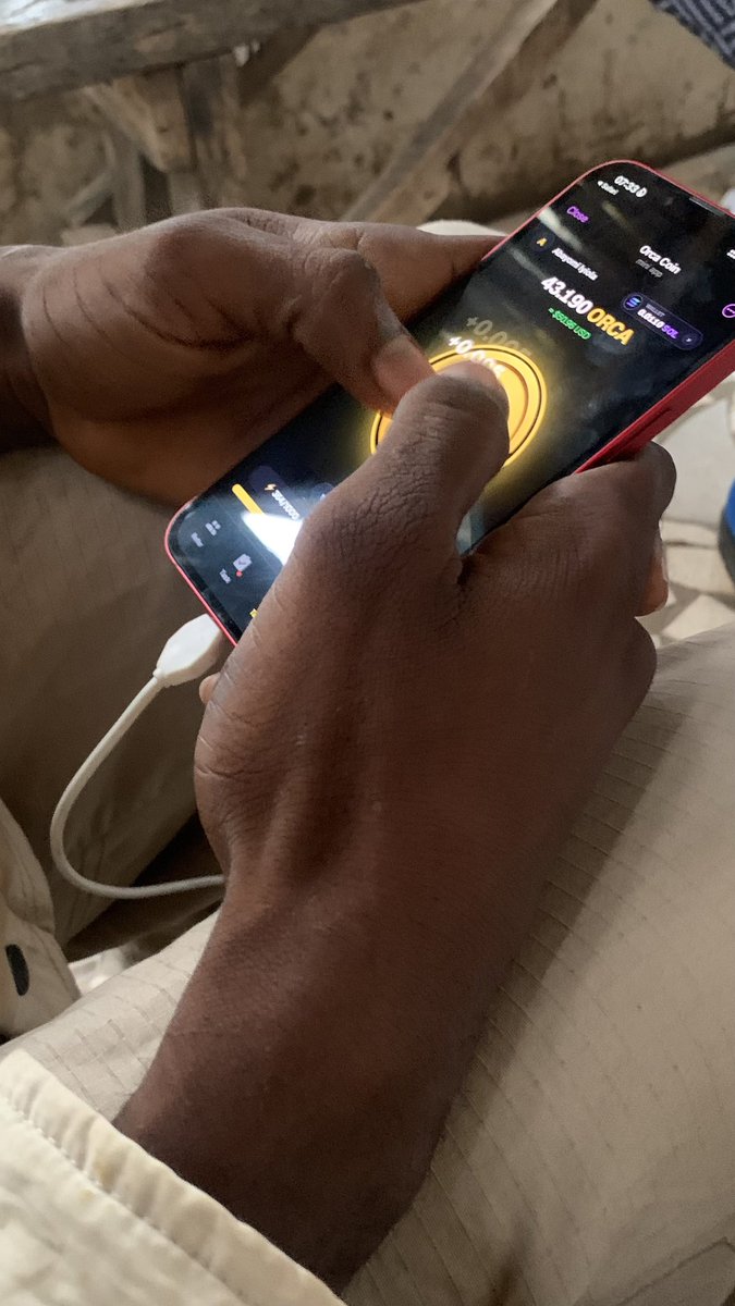 wole_insight's tweet photo. He be like say another update don drop https://t.co/yxQQPNsw5w