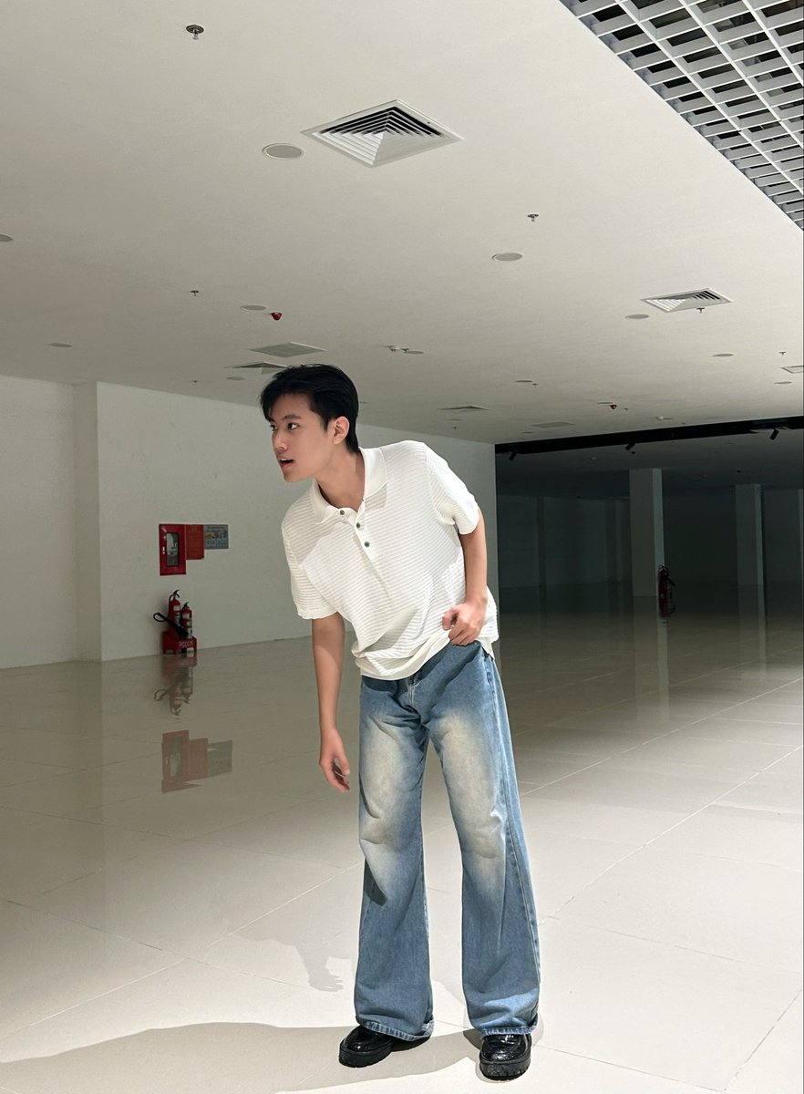 iamtzung's tweet photo. Lạc vào một khung hình🤍
หลงทางในเฟรมครับ 📸
#tzung #2k6 #vibe #VietNam https://t.co/9bulDe0cro