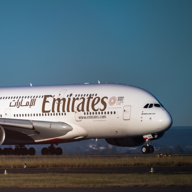 EyeWhales's tweet photo. JUST IN: 🇦🇪 UAE’s largest airline Emirates rolls out crypto payments for flight bookings via https://t.co/icIUZzkx9w Pay. https://t.co/0OvqmMv8gu