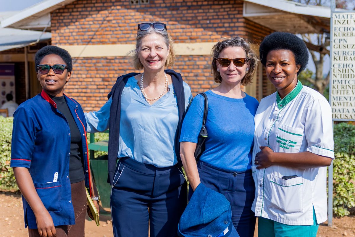 unicefrw's tweet photo. Yesterday, the Ambassador of France to Rwanda @AurelieRG visited UNICEF-supported initiatives in @Gicumbi_Rwanda, where she observed child growth monitoring, nutrition counselling &amp; maternal and child health services before serving a nutritious meal to children at an ECD centre. https://t.co/5QprSH5jJo