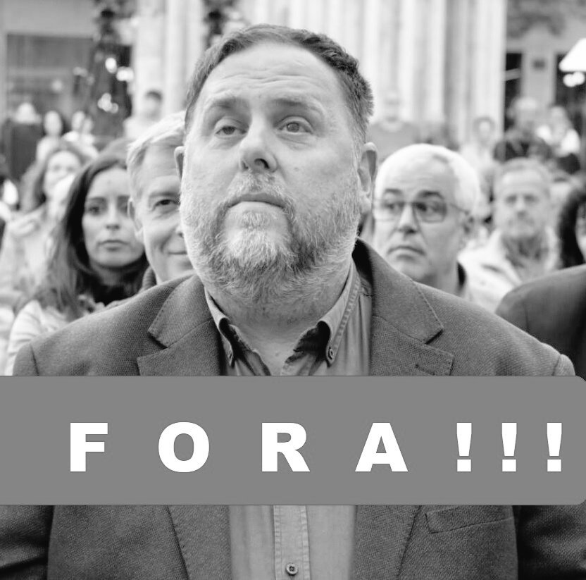 aquipuedo's tweet photo. Les crosses del socialistes @junqueras i @jessicaalbiach  impedeixen que Illa comparegui  per les proves PISA.
Útils per a Espanya, inútils per a Catalunya. https://t.co/Uq4gWfHlqf