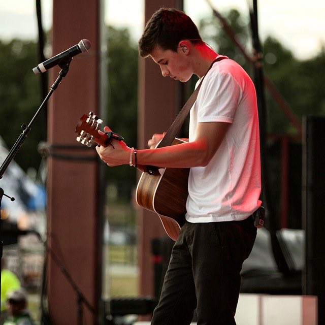 ShawnAccess's tweet photo. How are you celebrating 12 years of The Shawn Mendes EP?! https://t.co/m0Bh6hbmiu