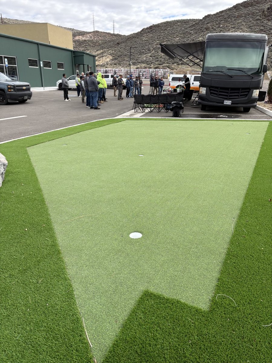 xharleyqq's tweet photo. Have you stopped by a Turf Tour session yet? 🚐⛳
Our nationwide RV meetup experience, bringing turf demos, meet-and-greets, and hands-on training directly to you across the country!
https://t.co/NGcY5HqTIR
#artificialgrass #turf #golf #landscaping #explorepage #puttinggreen https://t.co/1BPBhhf93m
