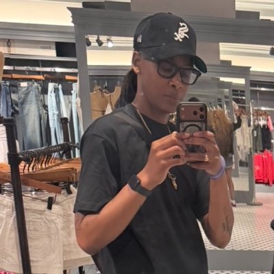 BramDson's tweet photo. #NewProfilePic https://t.co/L40CAJBbT6