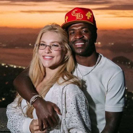 poptime's tweet photo. Vini Jr. teria deixado de seguir mais de 40 MULHERES no Instagram após reatar namoro com Virginia. https://t.co/72o1bvvl5e