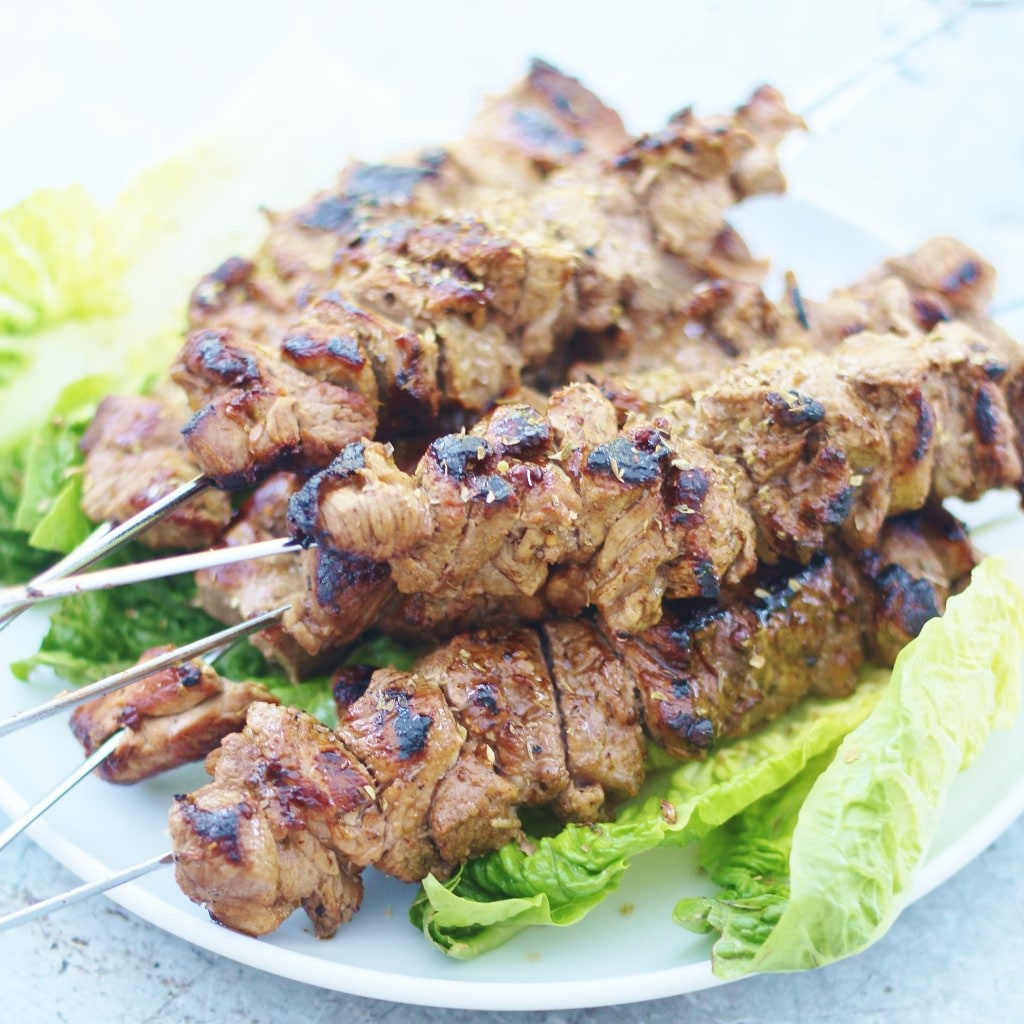 easypeasyfoodie's tweet photo. Shake up #midweekmeals with these Greek Style Lamb Kebabs. Marinated in a delicious mix of olive oil, oregano, lemon and garlic, they are so quick and simple to make…and can be done under the grill... https://t.co/AYk4Ppwtzt

#kebabs #lambkebabs #lamb #souvlaki #dreamingofsummer https://t.co/M4xyVMVTZj
