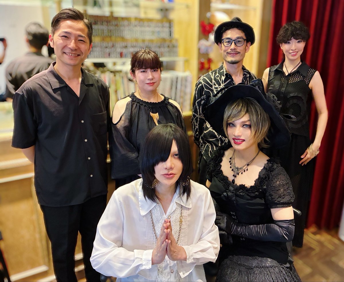 Pla_ryutaro's tweet photo. 20×20 Collaboration vol.18
『with 有村竜太朗 - 黒猫サァカス』
にお邪魔しました。

Kayaくん。呼んでくれて有難う。たのしかったデス。
また是非演りまショウ。

（・またね・）/ https://t.co/RFV2l1Iwek