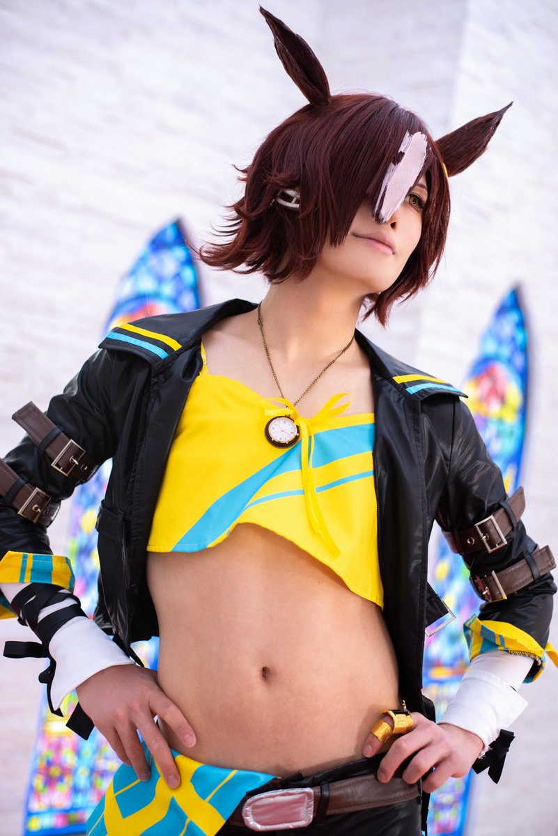 _Futin_'s tweet photo. #コスプレイヤーbeforeafter選手権
左はメンチ切るおれ
右はウオッカ着るおれ https://t.co/hL4sSdXQcG
