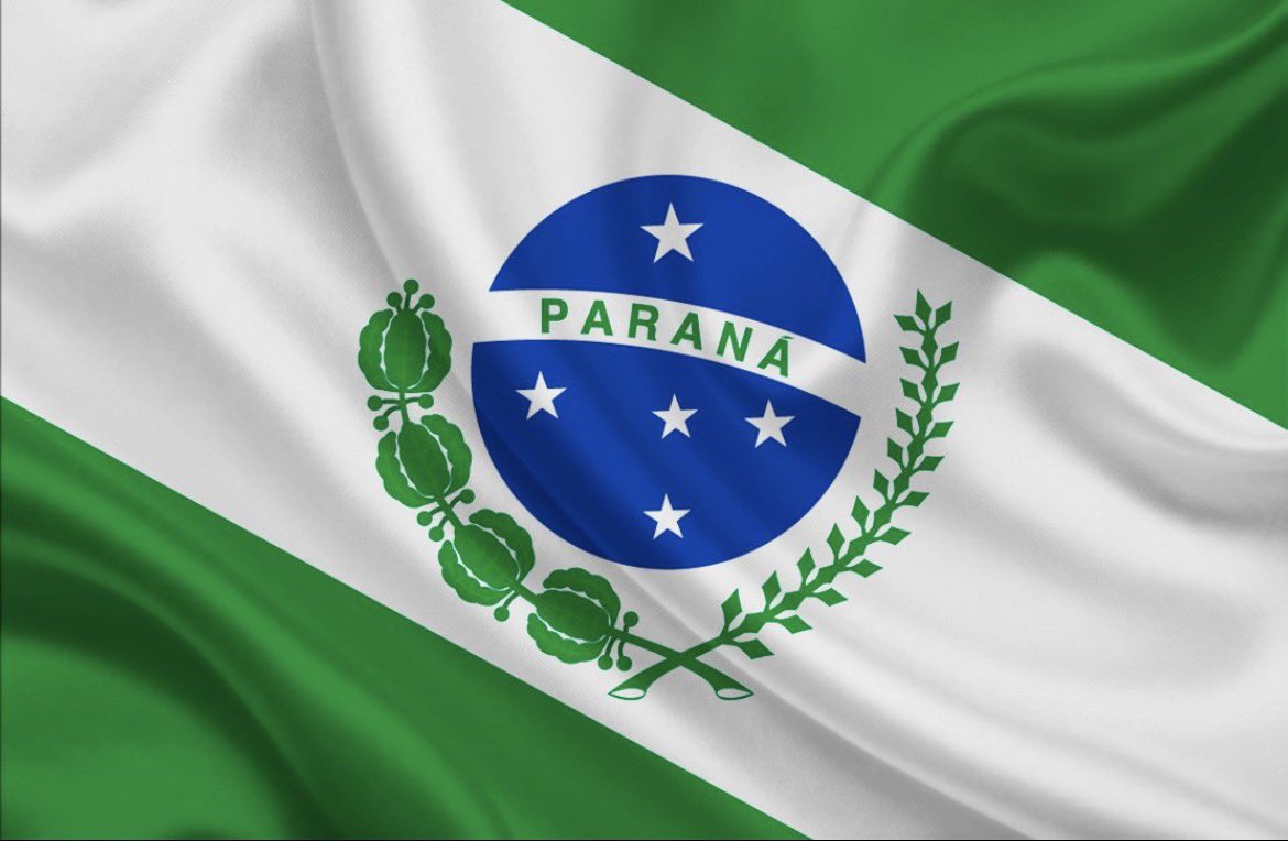 Alexmorettibr's tweet photo. Flávio Bolsonaro ganha de lavada nas intenção de votos para Presidência da República no estado do Paraná.

🟢 - Flávio Bolsonaro (PL): 42%
🔴 - Lula (PT): 24% https://t.co/bAN8gKsS28