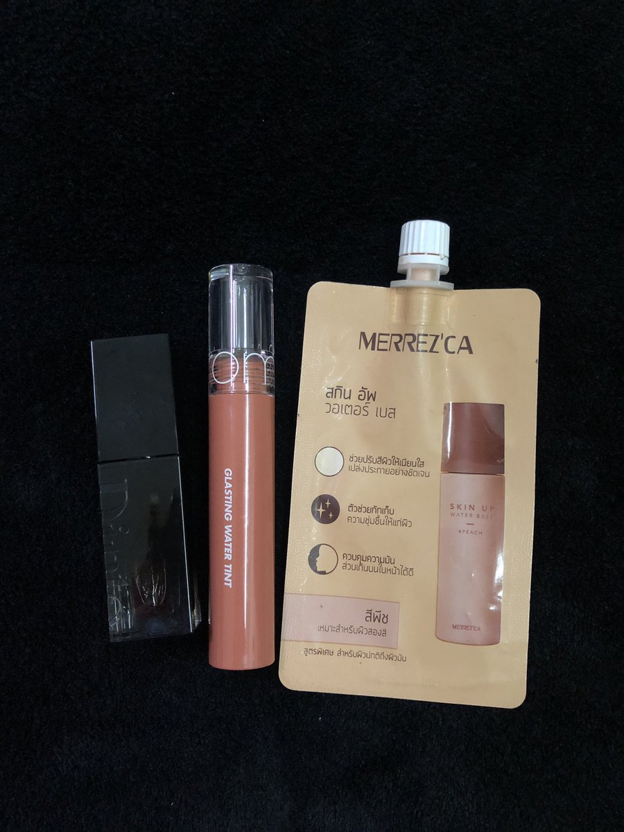jenniepetitie's tweet photo. ส่งต่อ dinto 227 เหลือ 95%+
ราคา 110 บาท ของแถม ลิป rom&nd + เบสพีช
ค่าส่งเหมา35 ทท/หก+20
#ส่งต่อคสอ #ส่งต่อเครื่องสำอาง #ส่งต่อ #เครื่องสำอางค์มือสอง #ส่งต่อคสอมือสอง #ส่งต่อเครื่องสำอางค์ #ส่งต่อคสอมือ2 #dinto #romnd https://t.co/I1hznrwIeX