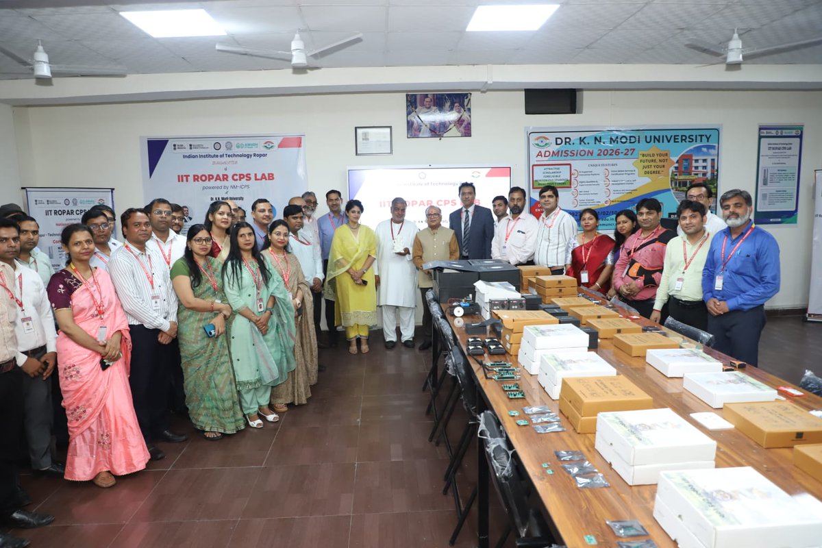 dknmuncr's tweet photo. Dr. K.N. Modi University in collaboration with IIT Ropar inaugurates CPS (Cyber Physical System) Lab.

#DrKNModiUniversity #IITRoparpunjab #UniversityLife #HigherEducation #CareerGrowth #uttarpradesh #delhincr #modinagar #ghaziabad https://t.co/qQm26j9zSl
